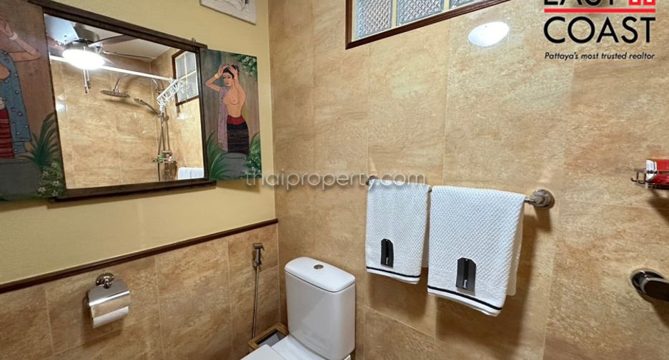 For sale 5 bedrooms house in Bang Lamung, Chonburi