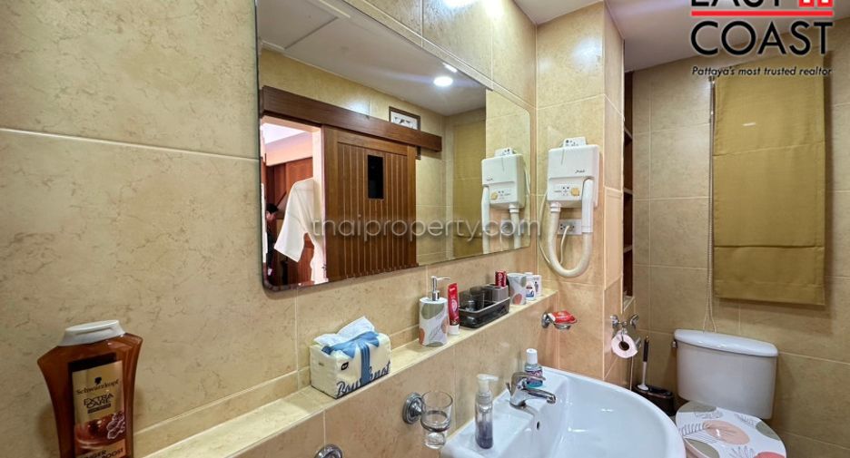 For sale 5 bedrooms house in Bang Lamung, Chonburi