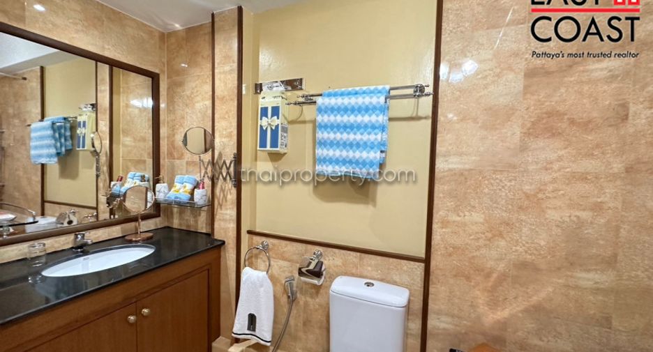 For sale 5 bedrooms house in Bang Lamung, Chonburi