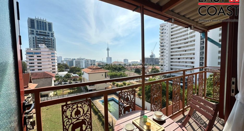 For sale 5 bedrooms house in Bang Lamung, Chonburi