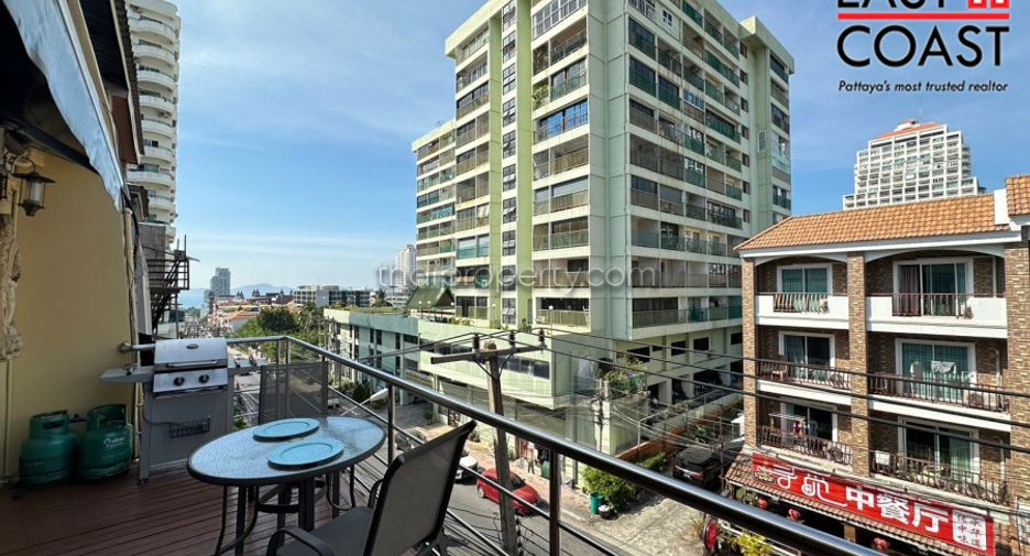 For sale 5 bedrooms house in Bang Lamung, Chonburi