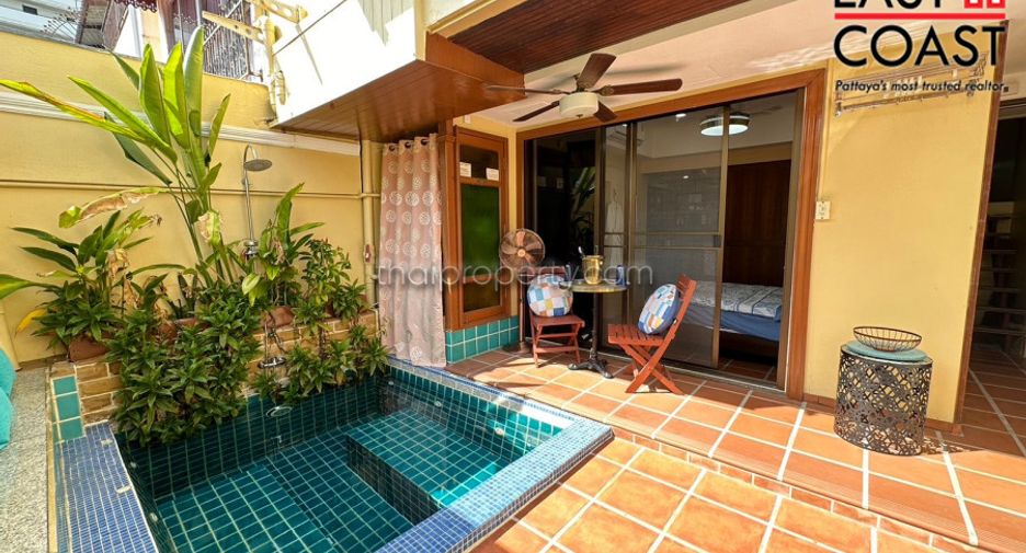 For sale 5 bedrooms house in Bang Lamung, Chonburi