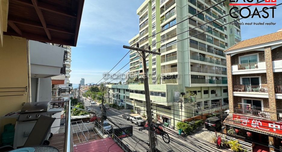 For sale 5 bedrooms house in Bang Lamung, Chonburi