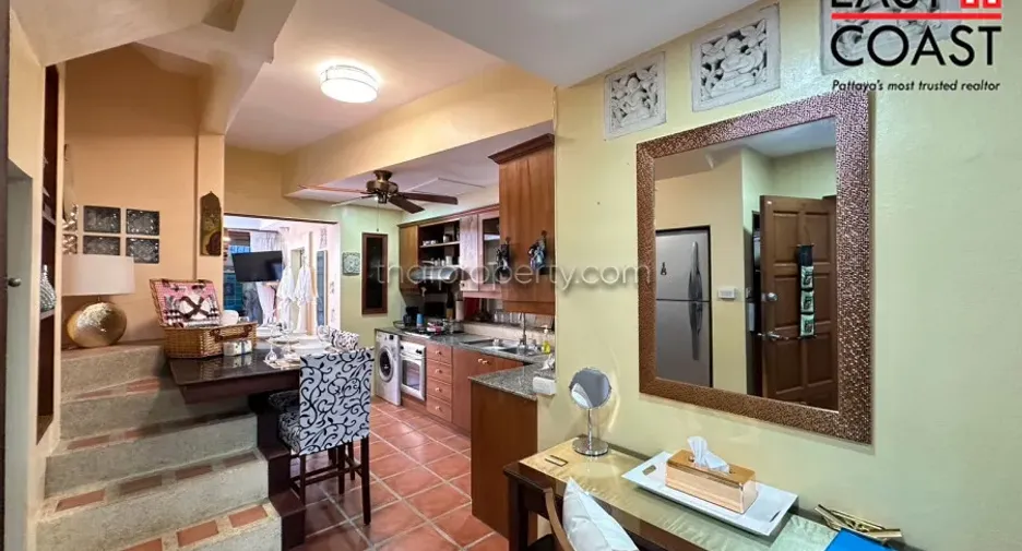 Casa en venta de 5 habitaciones en Bang Lamung, Chonburi