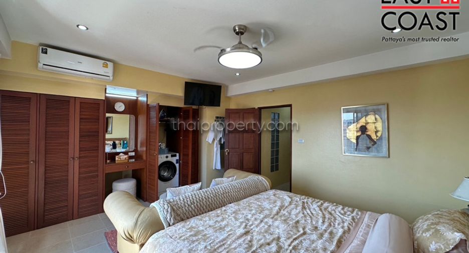 For sale 5 bedrooms house in Bang Lamung, Chonburi