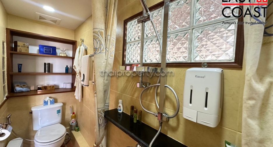 For sale 5 bedrooms house in Bang Lamung, Chonburi