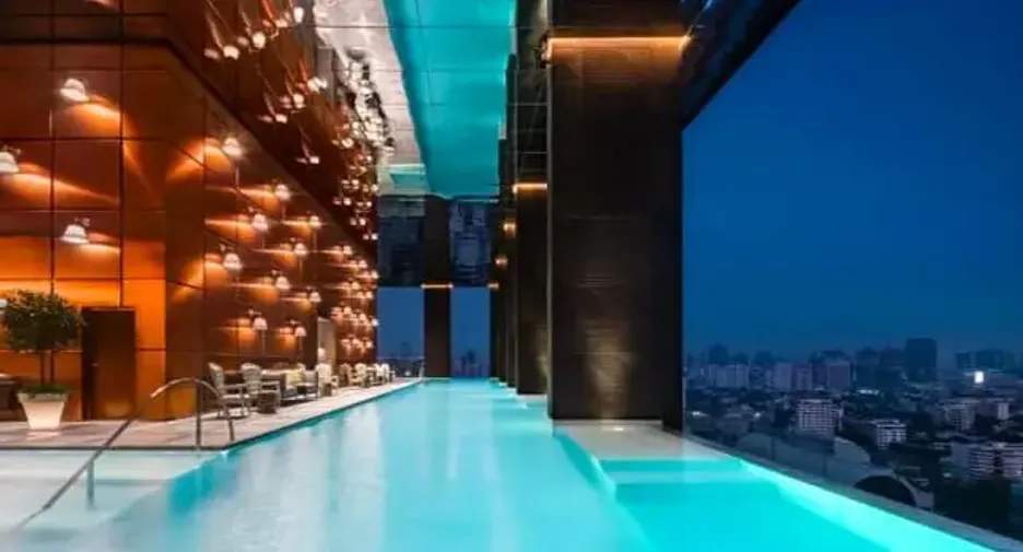 À louer 2 chambres condo à Watthana, Bangkok