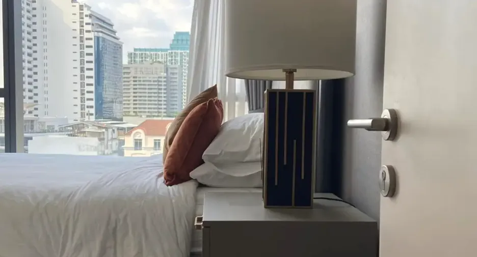 À louer 2 chambres condo à Watthana, Bangkok