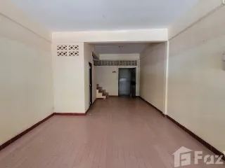 For sale 2 bed townhouse in Mueang Khon Kaen, Khon Kaen