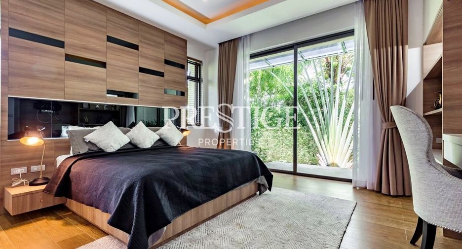 For sale 4 bedrooms house in Bang Lamung, Chonburi