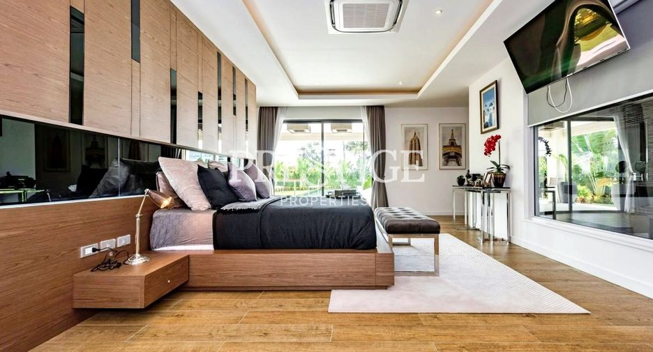 For sale 4 bedrooms house in Bang Lamung, Chonburi