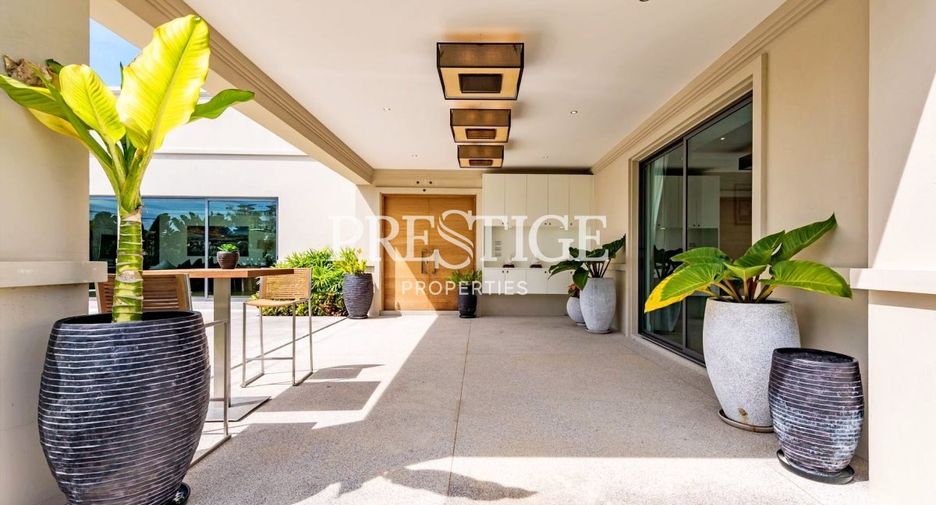 For sale 4 bedrooms house in Bang Lamung, Chonburi