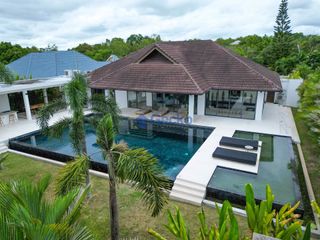 For sale 5 bed house in Bang Lamung, Chonburi