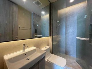 For sale 3 bed condo in Phaya Thai, Bangkok