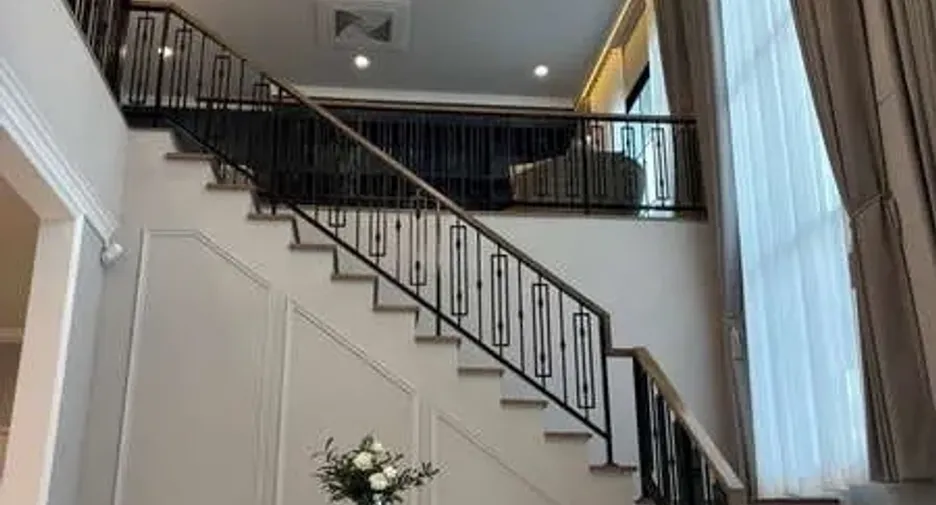 Haus zur Miete mit 5 Zimmer in Bang Phli, Samut Prakan
