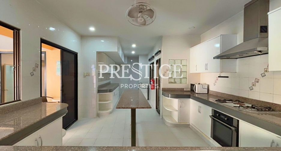 For sale 12 bedrooms retail Space in Bang Lamung, Chonburi