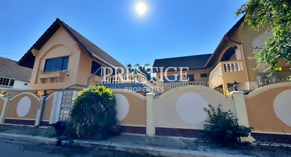 For sale 12 bedrooms retail Space in Bang Lamung, Chonburi
