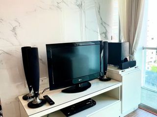 For rent 2 bed condo in Din Daeng, Bangkok