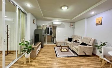 For rent 1 bed condo in Huai Khwang, Bangkok