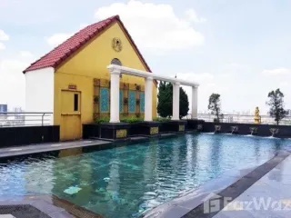 For sale 5 Beds condo in Wang Thonglang, Bangkok