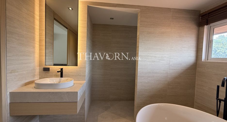For sale 3 bedrooms house in Bang Lamung, Chonburi