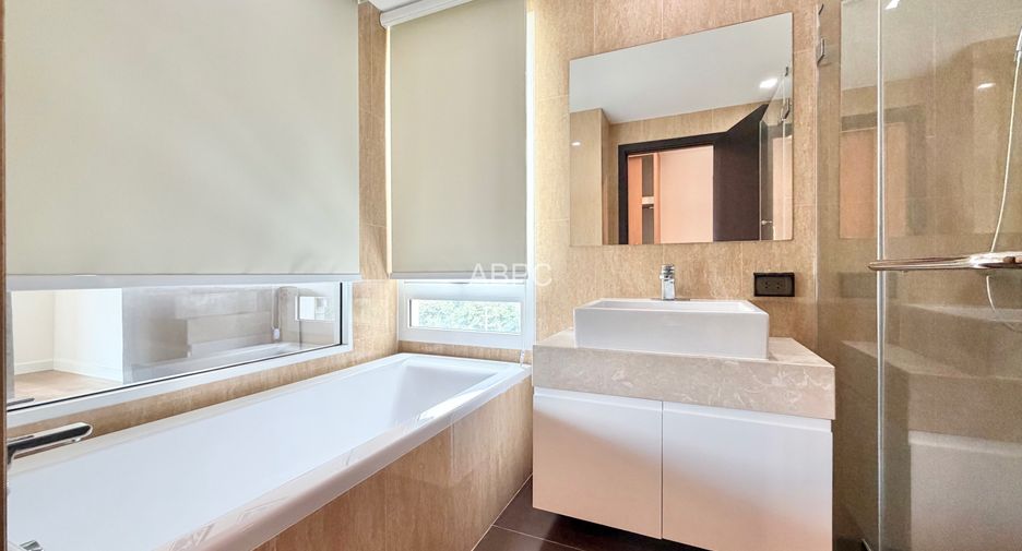 À vendre 2 chambres condo à Bang Lamung, Chonburi