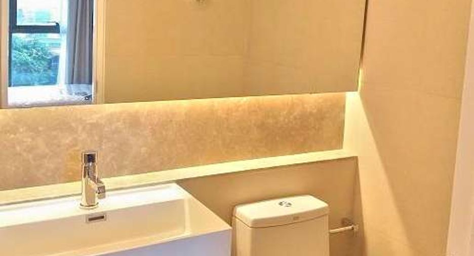 Wohnung zur Miete mit 2 Zimmer in Khlong Toei, Bangkok