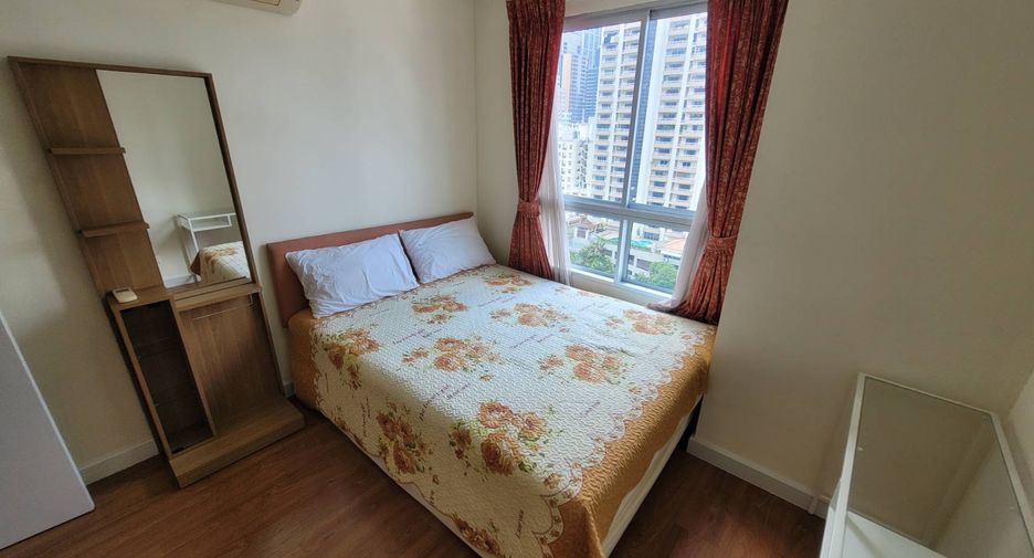 For rent 2 bedrooms condo in Khlong Toei, Bangkok
