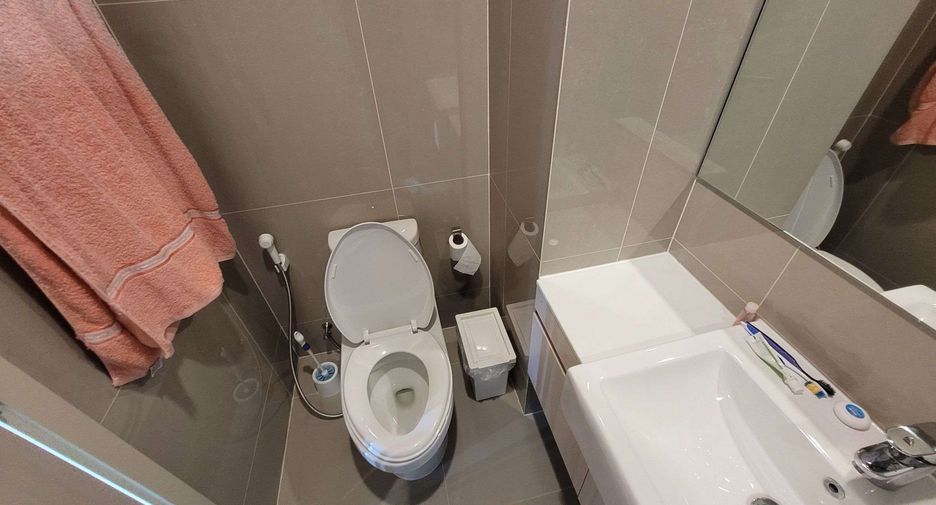 Wohnung zur Miete mit 2 Zimmer in Watthana, Bangkok