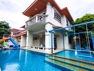 For rent 4 bedrooms house in Bang Lamung, Chonburi