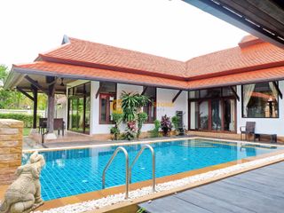 À louer 3 chambres maison à Bang Lamung, Chonburi