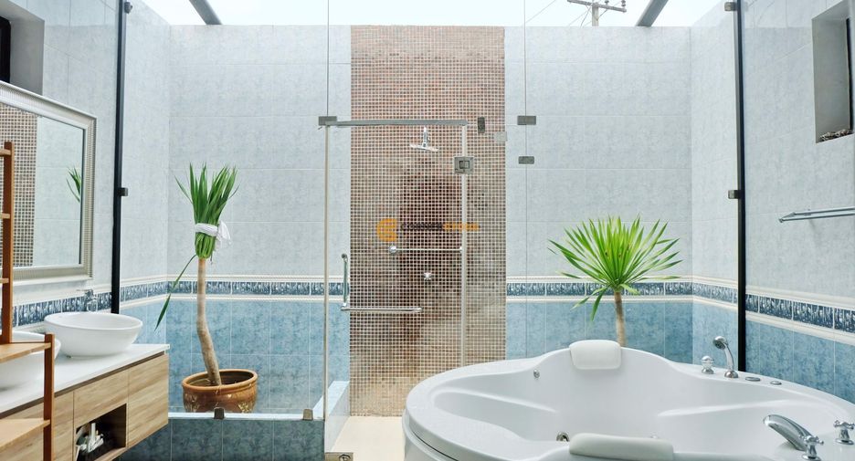 For rent 3 bedrooms house in East Pattaya, Pattaya