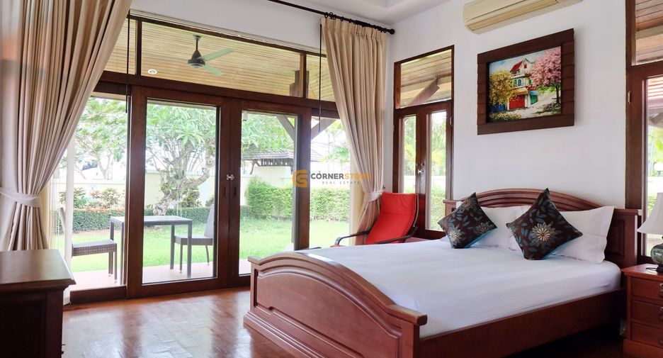 For rent 3 bedrooms house in East Pattaya, Pattaya