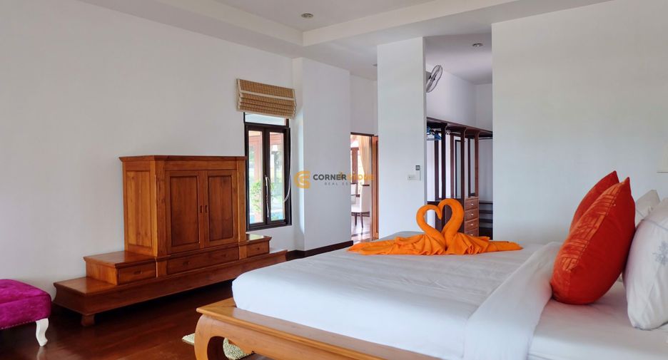 For rent 3 bedrooms house in East Pattaya, Pattaya