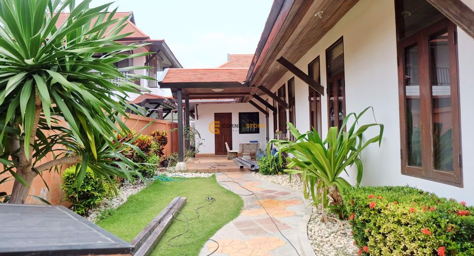 For rent 3 bedrooms house in East Pattaya, Pattaya
