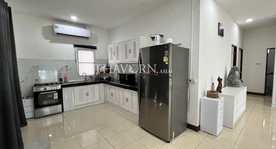 For sale 3 bedrooms house in Bang Lamung, Chonburi