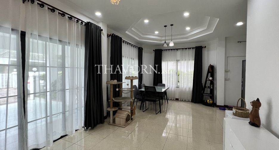 For sale 3 bedrooms house in Bang Lamung, Chonburi
