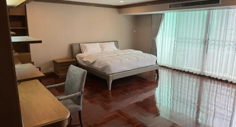 ให้เช่า 3 ห้องนอน คอนโด ใน คลองเตย, กรุงเทพฯ