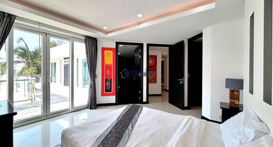 For sale 4 ベッドルーム house in Bang Lamung, Chonburi