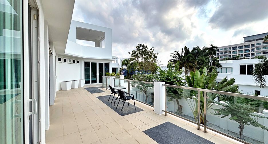 For sale 4 ベッドルーム house in Bang Lamung, Chonburi
