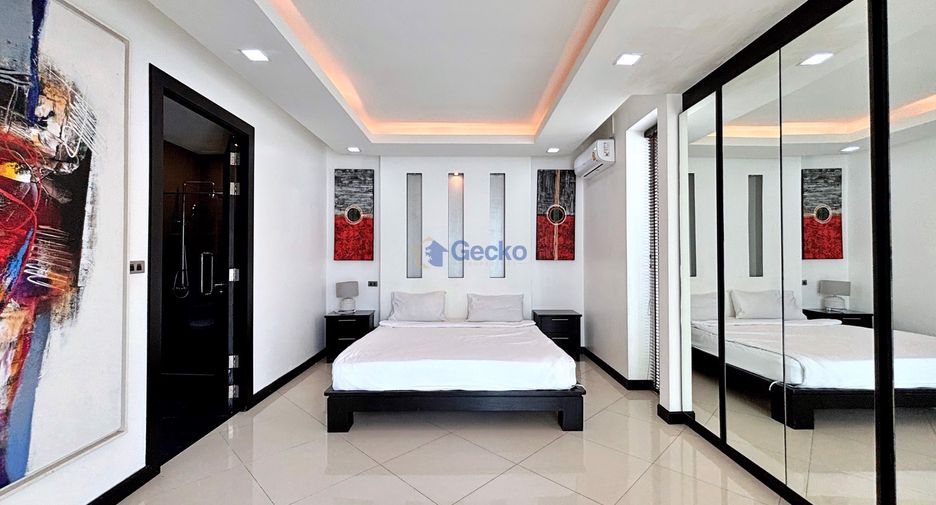 For sale 4 ベッドルーム house in Bang Lamung, Chonburi