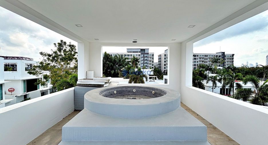 For sale 4 ベッドルーム house in Bang Lamung, Chonburi