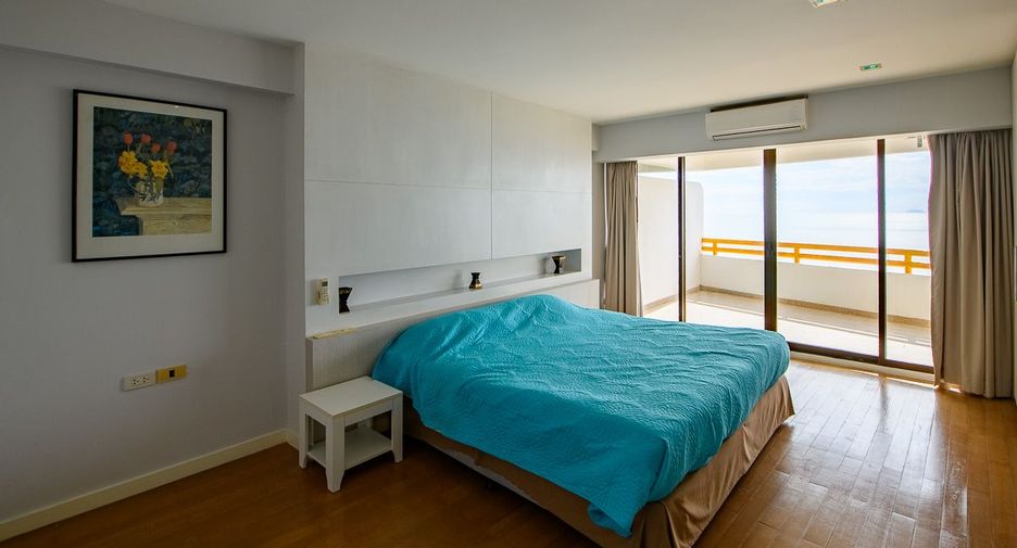 For sale 3 ベッドルーム condo in Sattahip, Chonburi