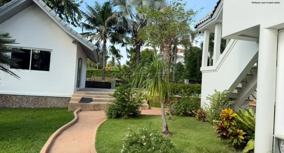 Haus zur Miete mit 5 Zimmer in Huay Yai, Pattaya