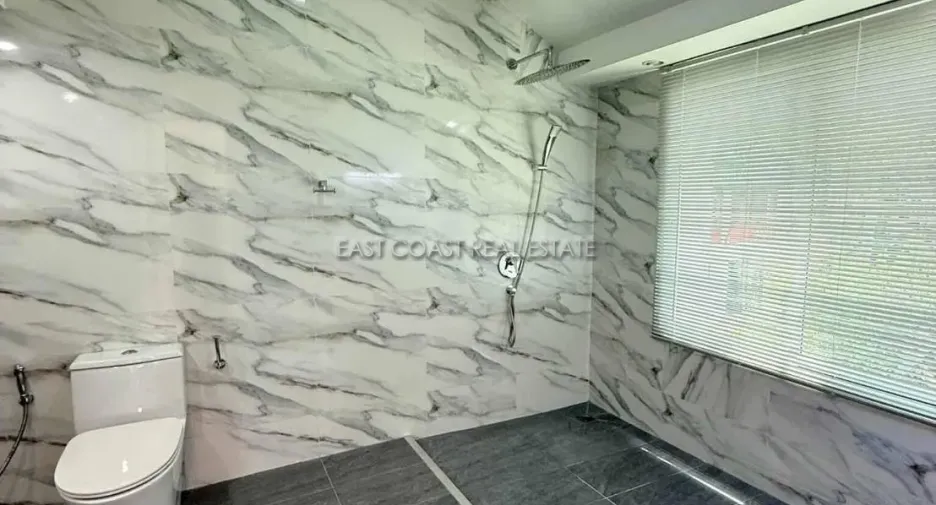Haus zur Miete mit 5 Zimmer in Huay Yai, Pattaya