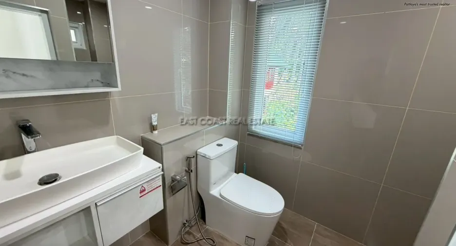 Haus zur Miete mit 5 Zimmer in Huay Yai, Pattaya