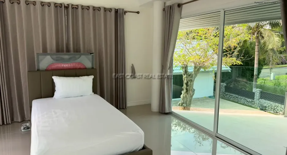 Haus zur Miete mit 5 Zimmer in Huay Yai, Pattaya