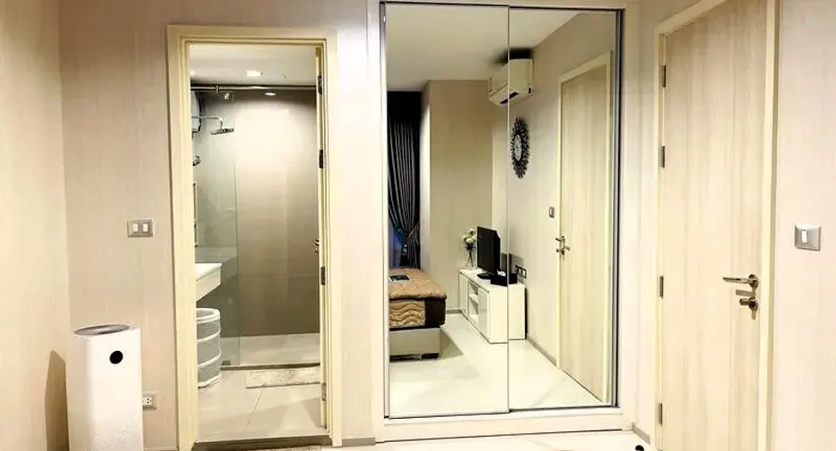 À louer 1 chambre condo à Khlong Toei, Bangkok