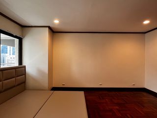 Condo en venta de 4 habitaciones en Watthana, Bangkok