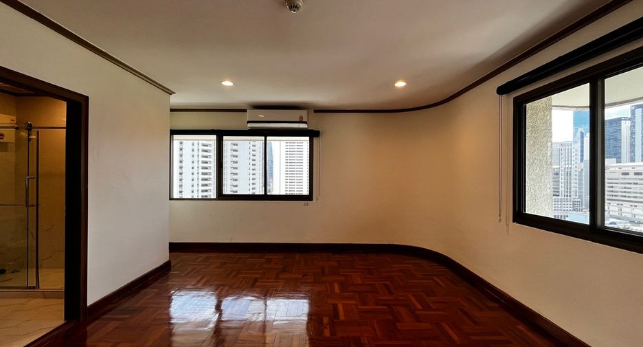 Condo en venta de 4 habitaciones en Watthana, Bangkok